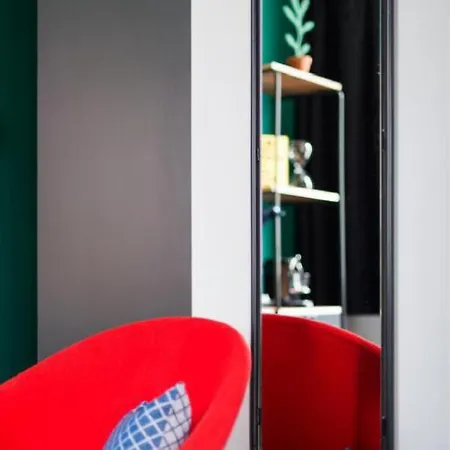 Hotel The Social Hub West Extended 3*